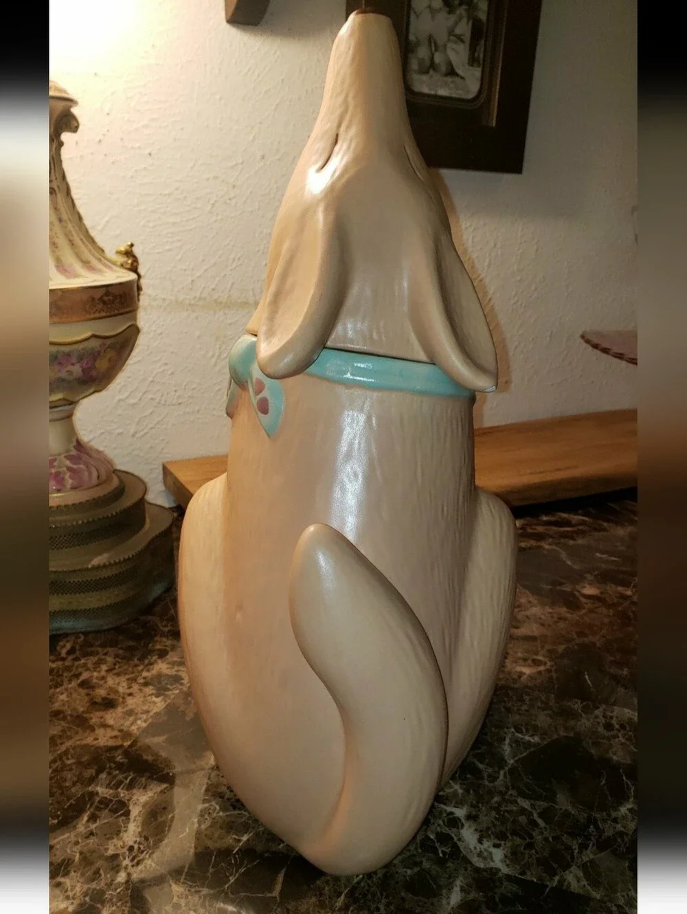 Vintage 1990's Howling Coyote Cookie Jar